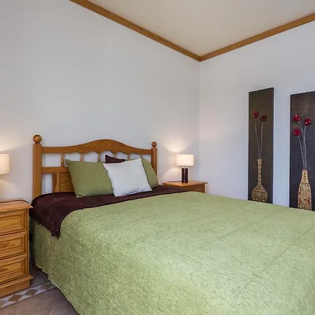 Apartman Marina With Sea View